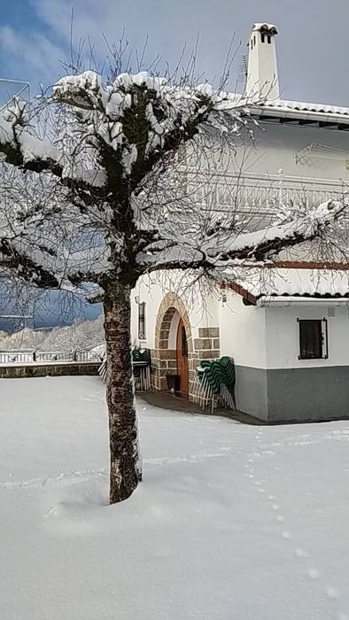 Orokietako Ostatua, haiek utzi digute argazkia
