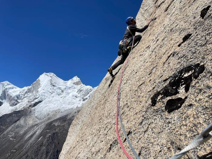 Ostiral kulturalak: Etxauritik Perura, eskalada hitzaldia