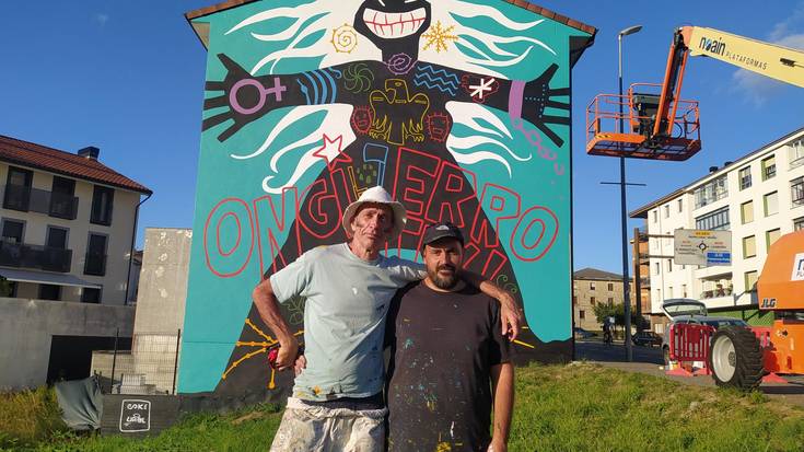 'Dardara' festibalean Imotzen margotzeko murala prestatzen ari da Iker Uribe
