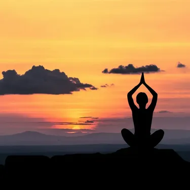 Belaunaldi arteko yoga tailerra