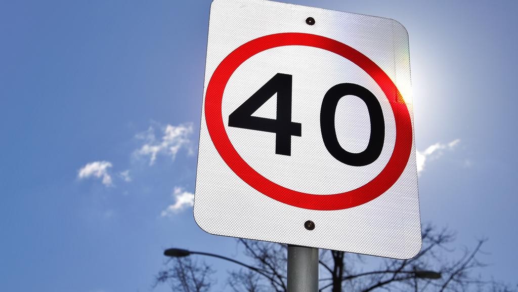 40km orduko abiadura muga ezarri dute Arraizko Bentetako errepidean