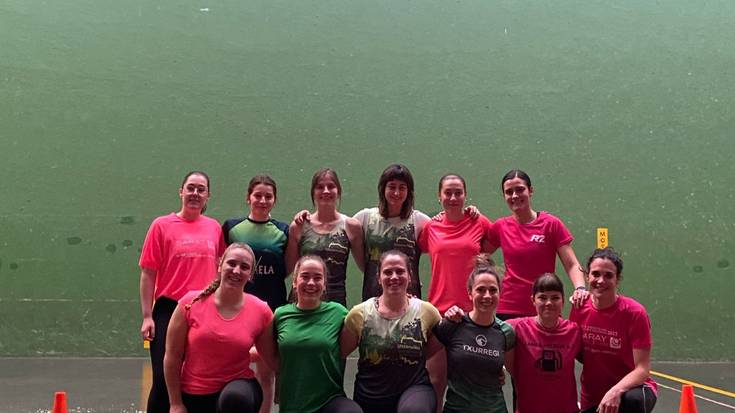 Herri Kirol eta Krossfit erakustaldia eskaini zuten Ultzamaldeko hainbat emakumek