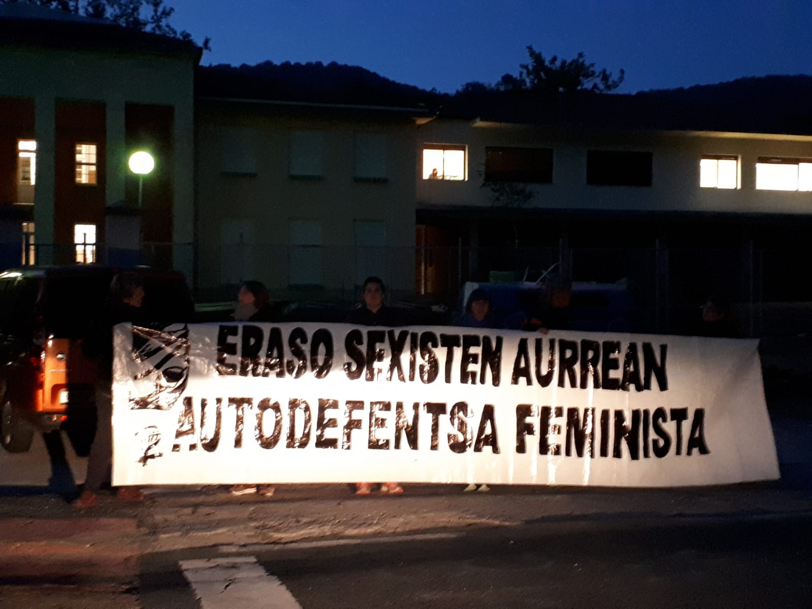 Basaburuko bilgune feministak azken erailketa matxista salatu du