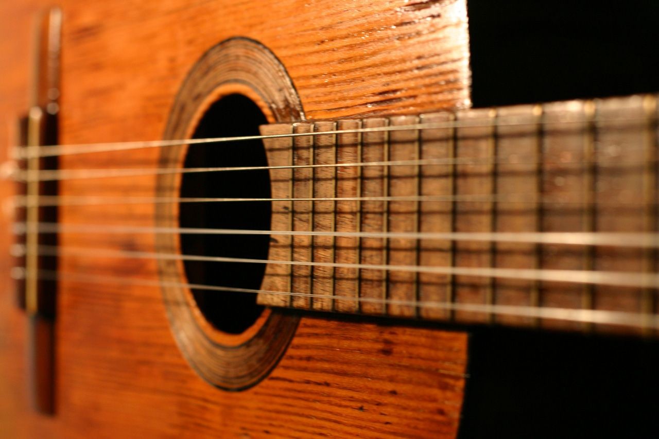 Helduendako gitarra ikastaroa proposatu dute Imotzen