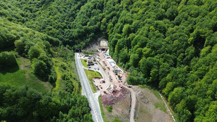 N-121-A errepidean, trafikoa etenik