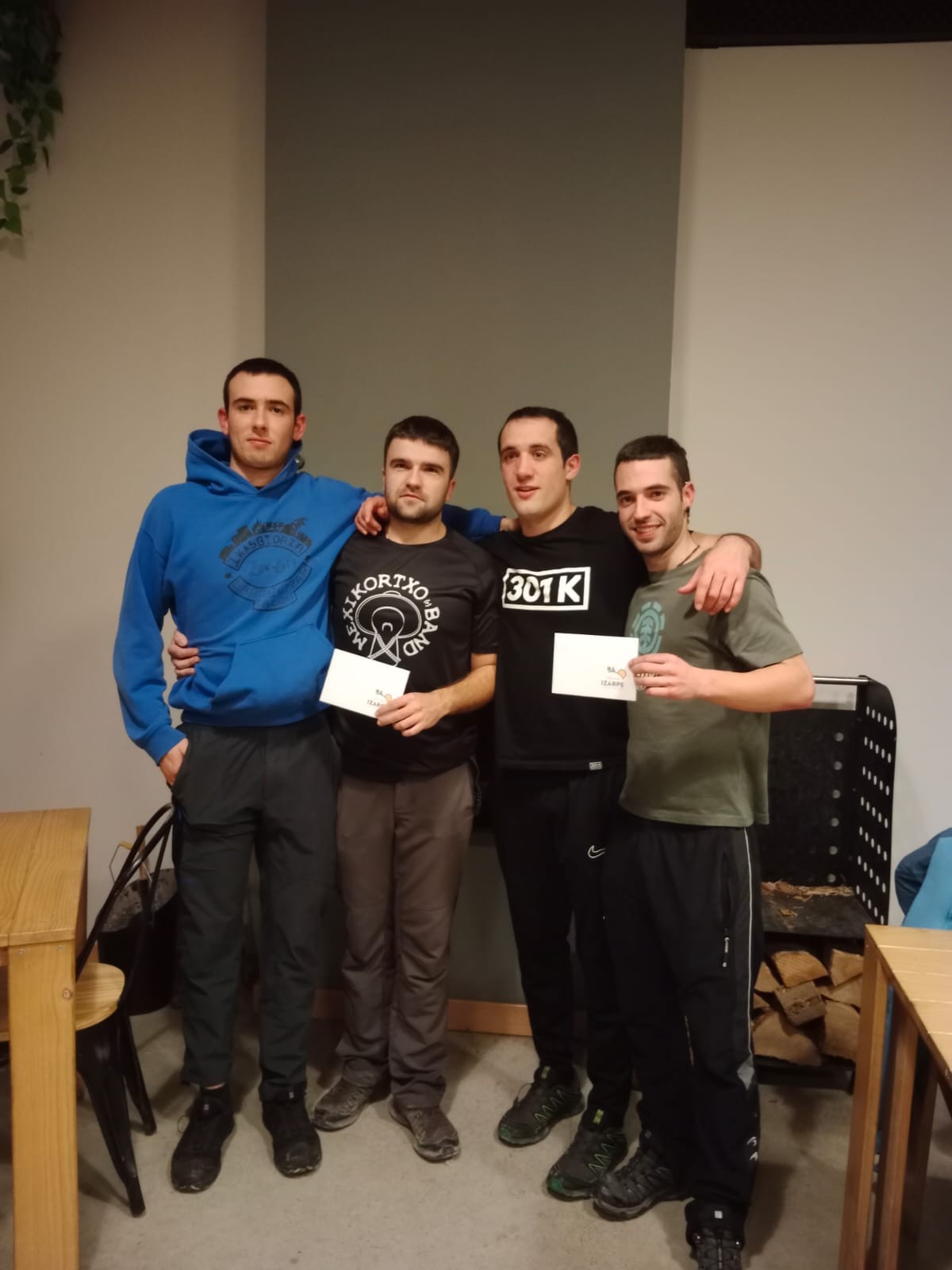 Ateztarrak, Euskal Herriko Mus Txapelketako finalean